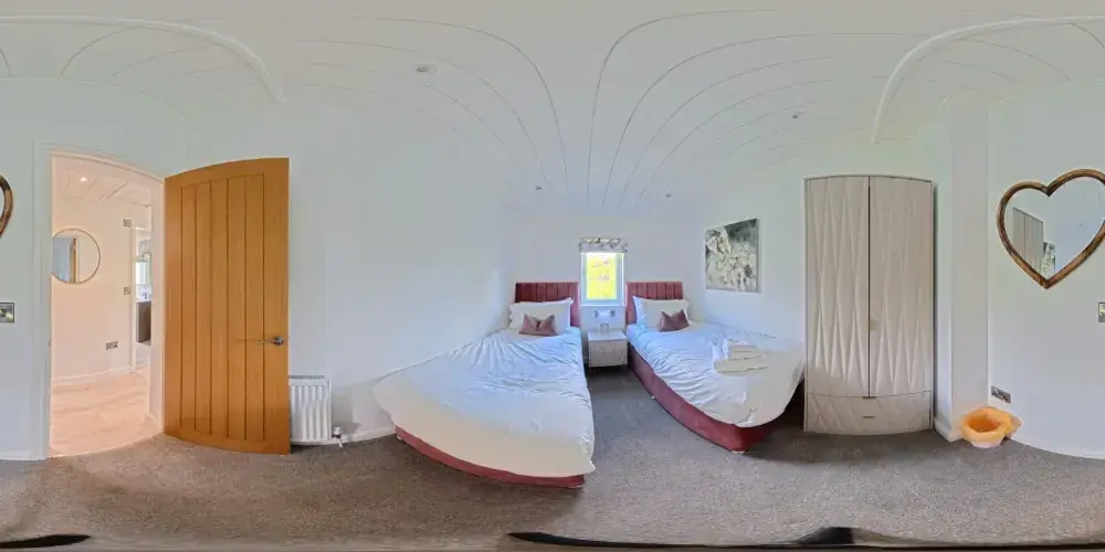 Twin Bedroom - 360 tour