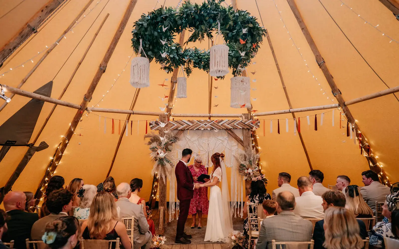 Indoor Ceremony Space - 360 tour